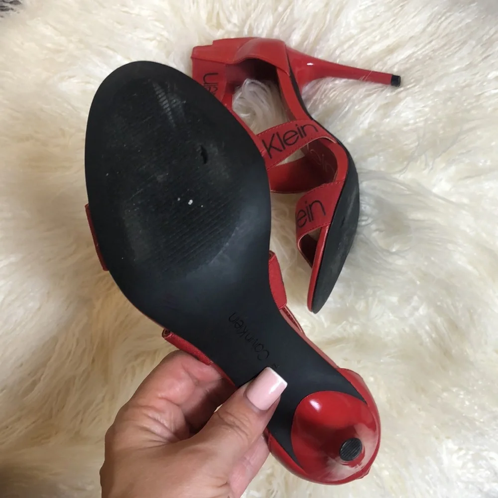 CALVIN KLEIN Red SALAS SANDALS - Picture 5 of 10